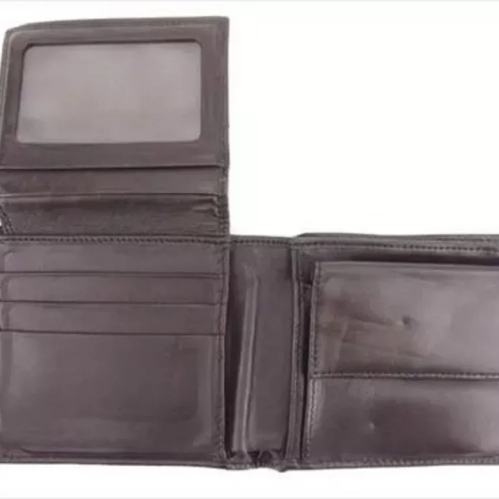 HUNTING WORLD Wallet Purse Brown Batu Cross Leather Woman Authentic Used